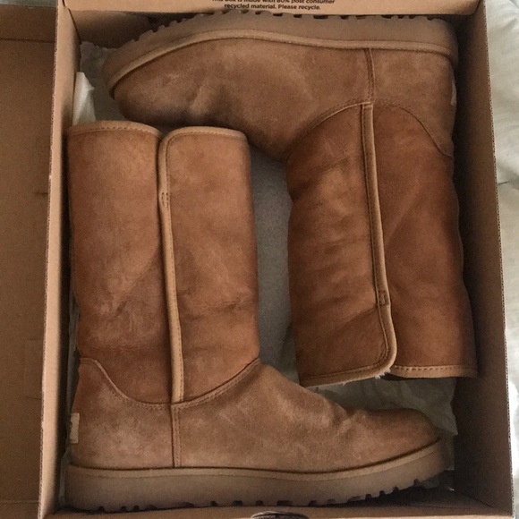 UGG Slim Classic Michelle Boot Chestnut 5.5 - Picture 1 of 9